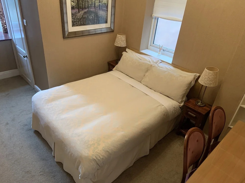 Entire Seaside Home, Sleeps 8, All en-suite rooms