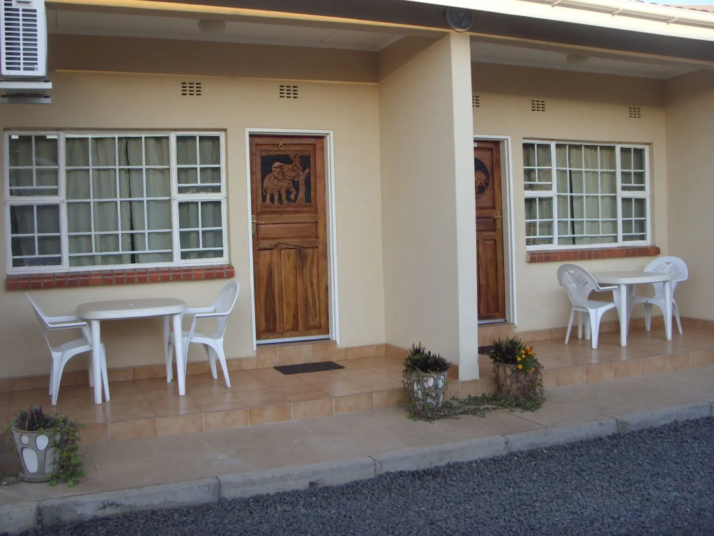 Mosi-O-Tunya Executive Lodge