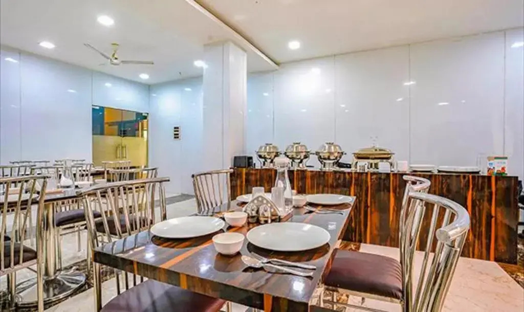 Capital O 62560 Hotel Zaid International