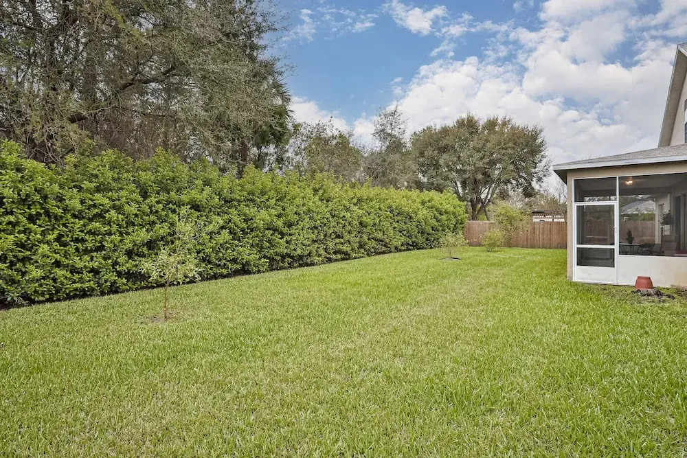 Wonderful Coastal Home With Wifi, Enclosed Backyard, Screened Patio