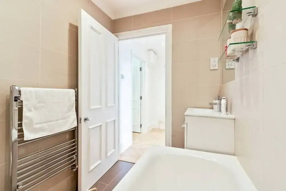 Splendid, Design 1 Bed apt in Hampstead
