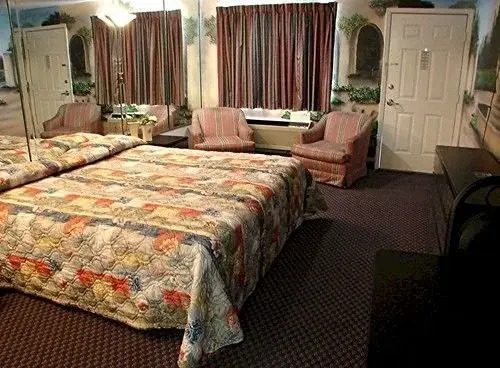 Safari Inn Motel