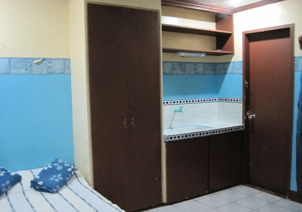 The Home Christian Inn