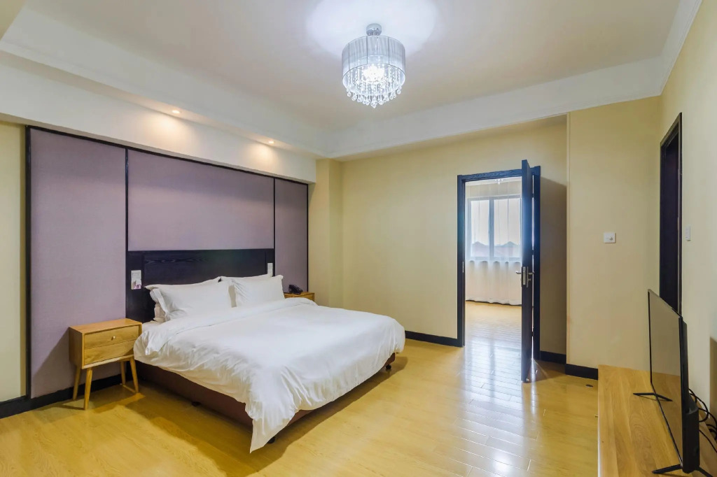 Sunny World Hotel