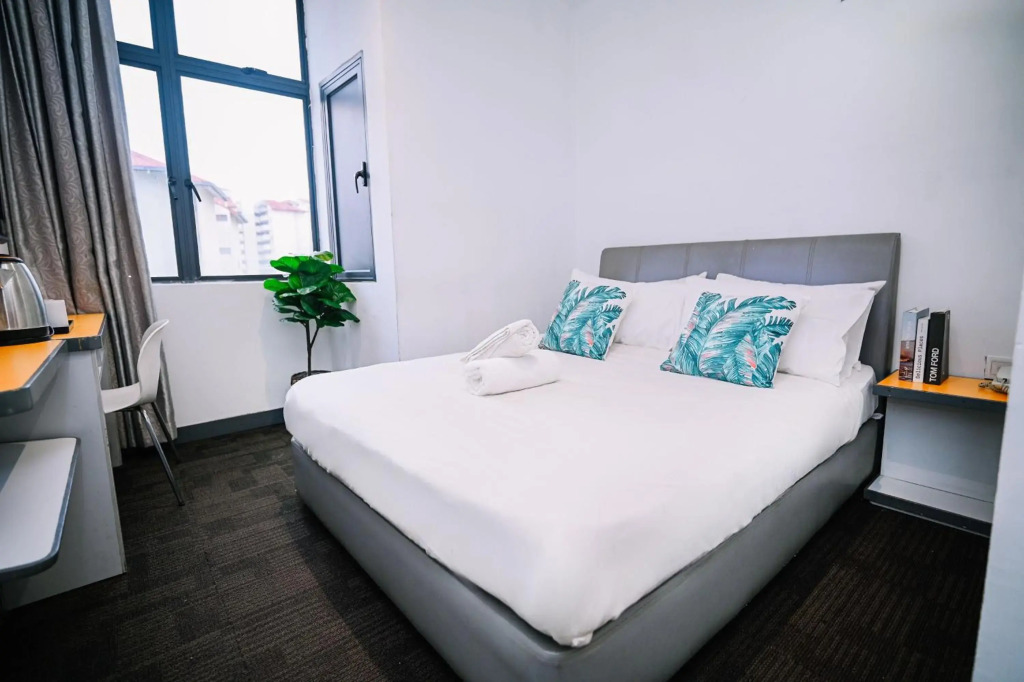 Отель Swing and Pillows — KL Sg Besi