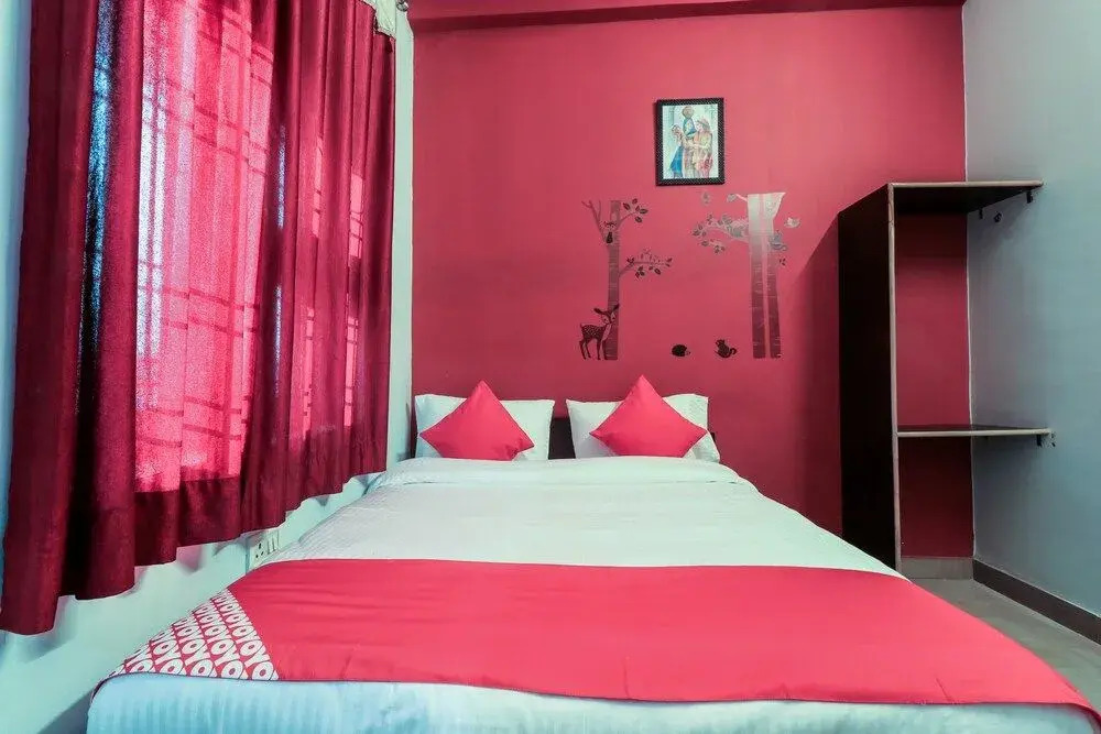 OYO 24228 Hotel Hans
