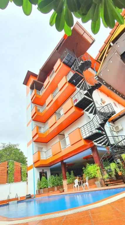 Vientiane Ruby Riverside Hotel