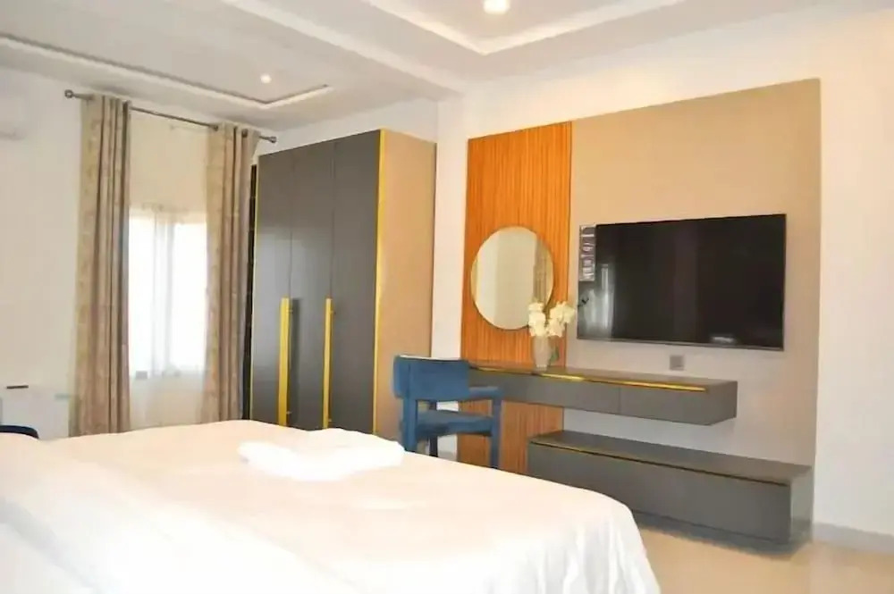 STP Apartments