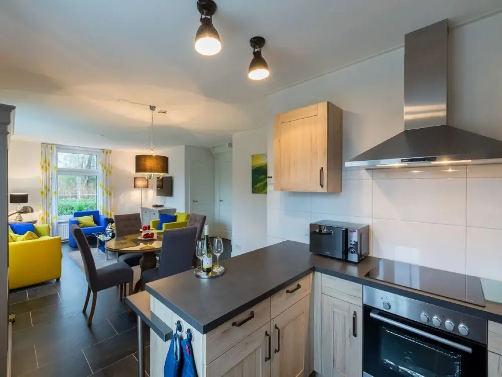 Picturesque Holiday Home in Oostkapelle near Beach