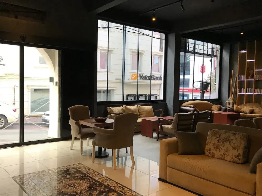 Safir Hotel