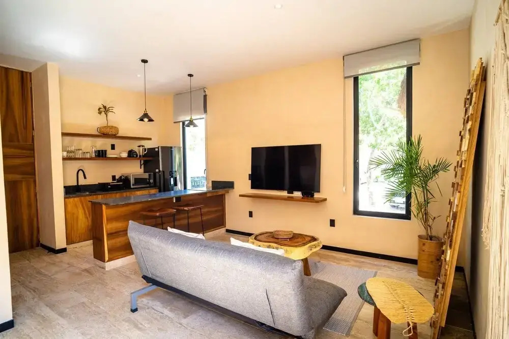 Studio Apt, Great Location, Amazing Rooftop Pool