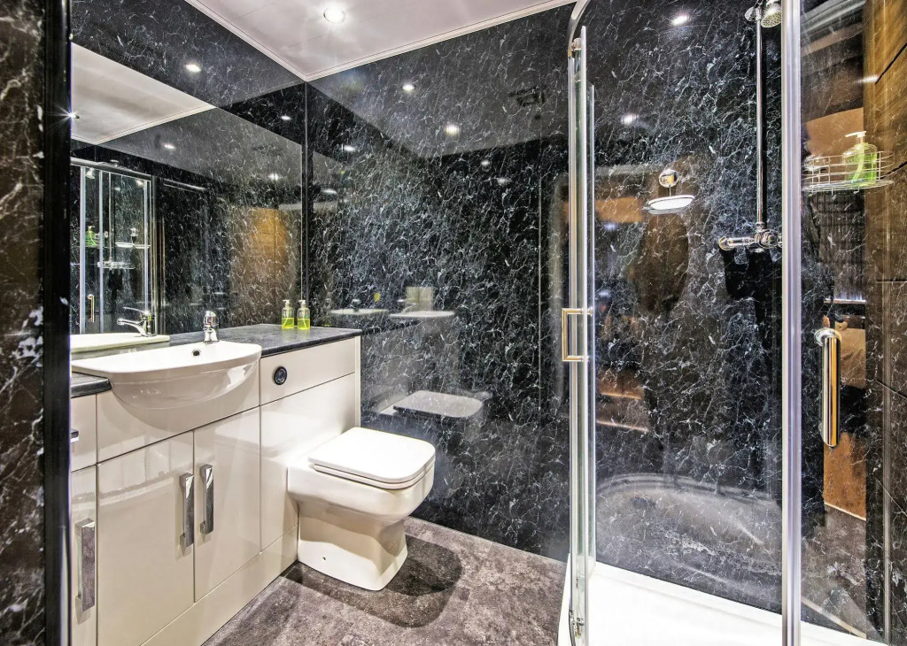 Dolphin Rooms