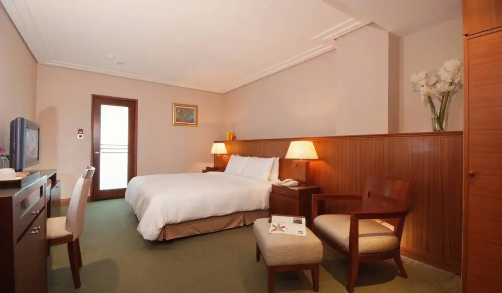 Aroma Hotel