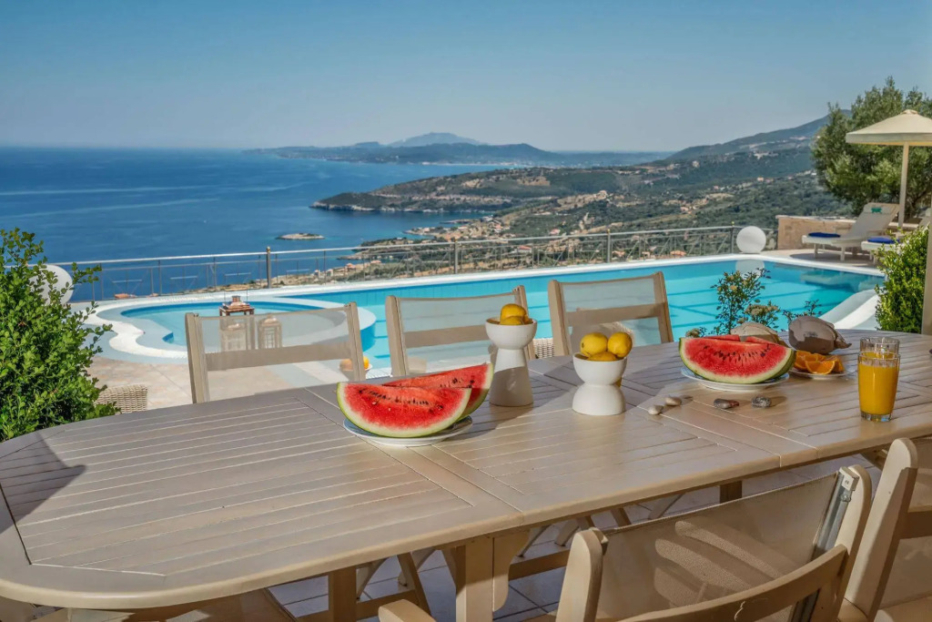 Emerald Villas & Suites - The Finest Hotels Of The World