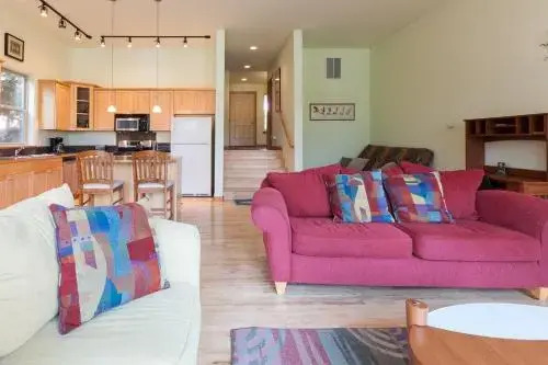 Salmon-River Vw-AC-3BR/2.5 BA