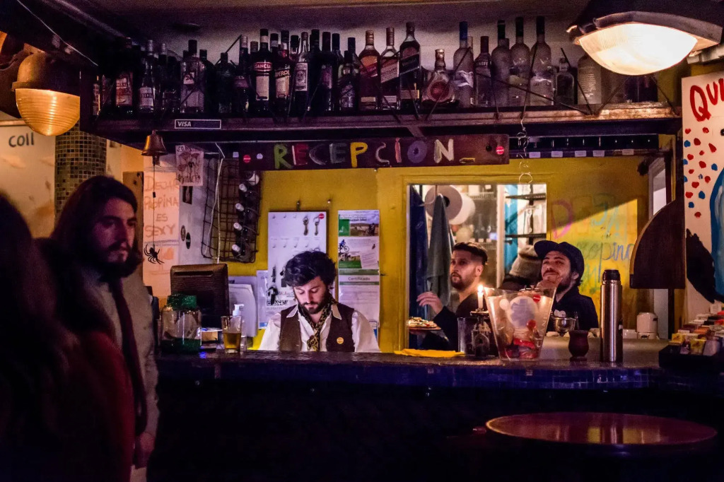 Macanudo Hostelbar