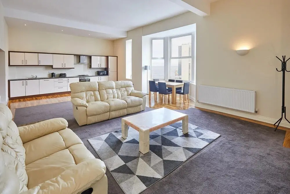 Host Stay Sea View Montague Apartments