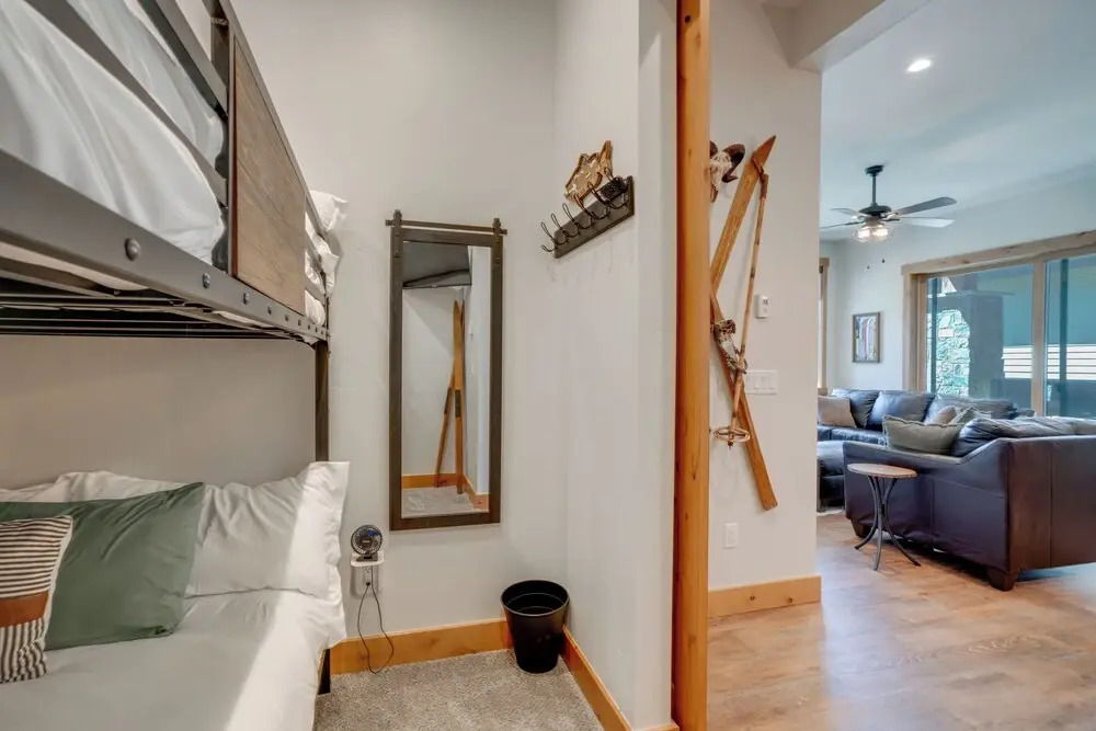 Fraser Adventure Base! Condo Near Hiking & River