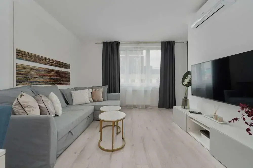 GWIAźDZISTA APARTMENT BY RENTERS