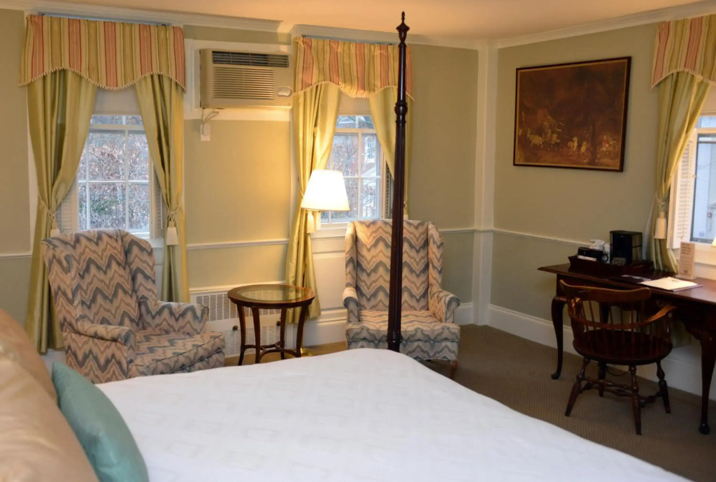 Concords Colonial Inn