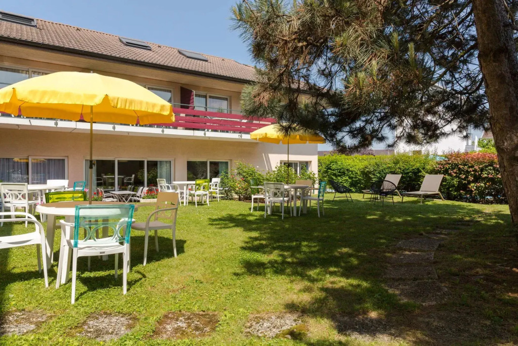 Logis Hotel Arc En Ciel