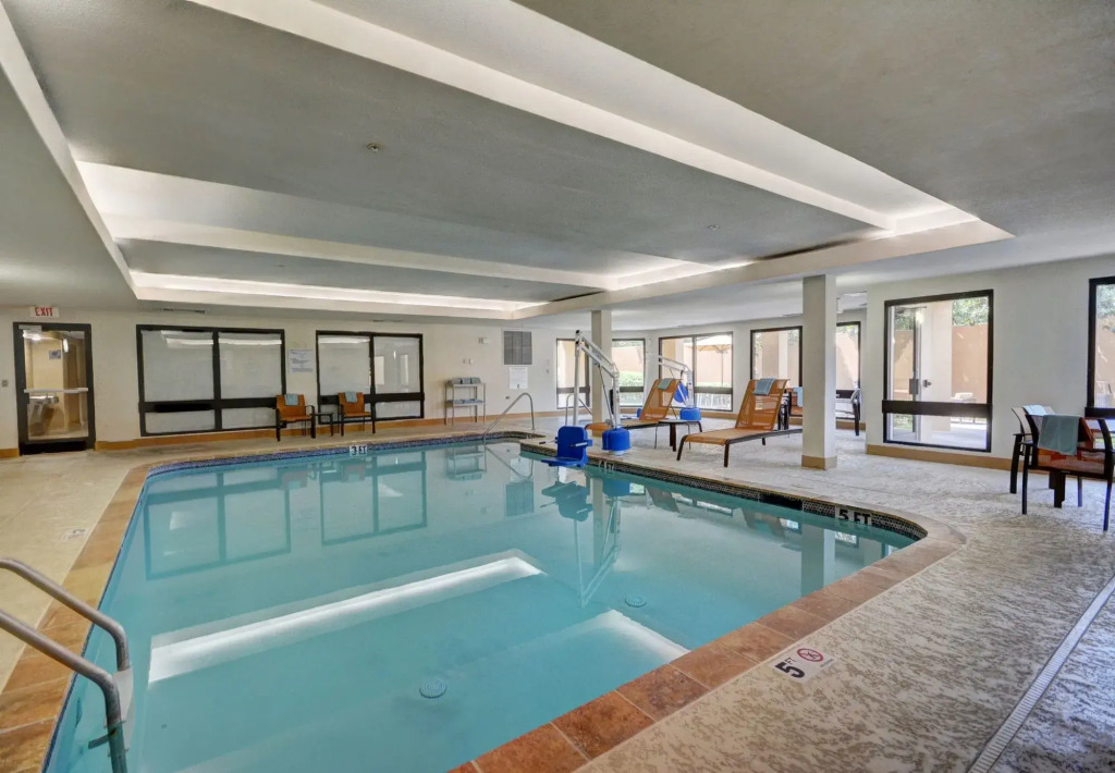 Courtyard by Marriott Lafayette Airport