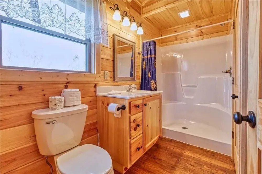 Ever After 2 - One Bedroom Cabin
