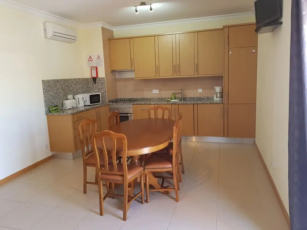 Oura Pereira Apartments