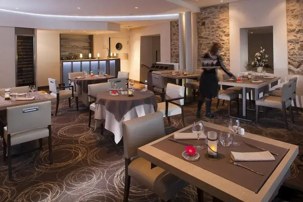 Logis Le Relais Saint Jacques