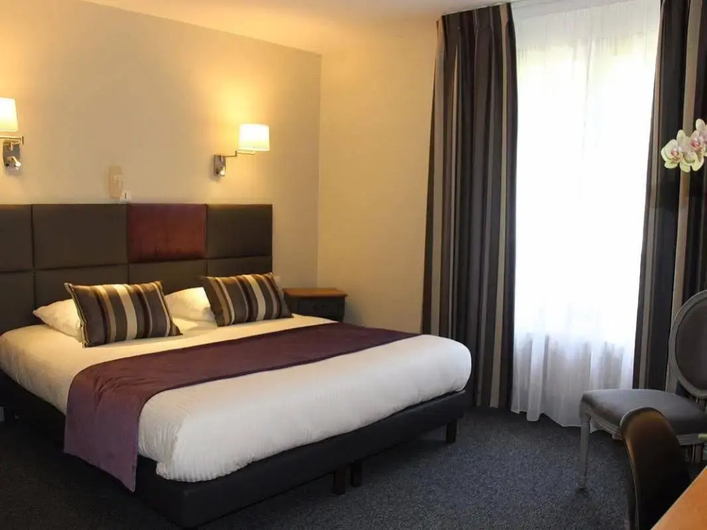 Hôtel Spa & Restaurant Ô Pervenches