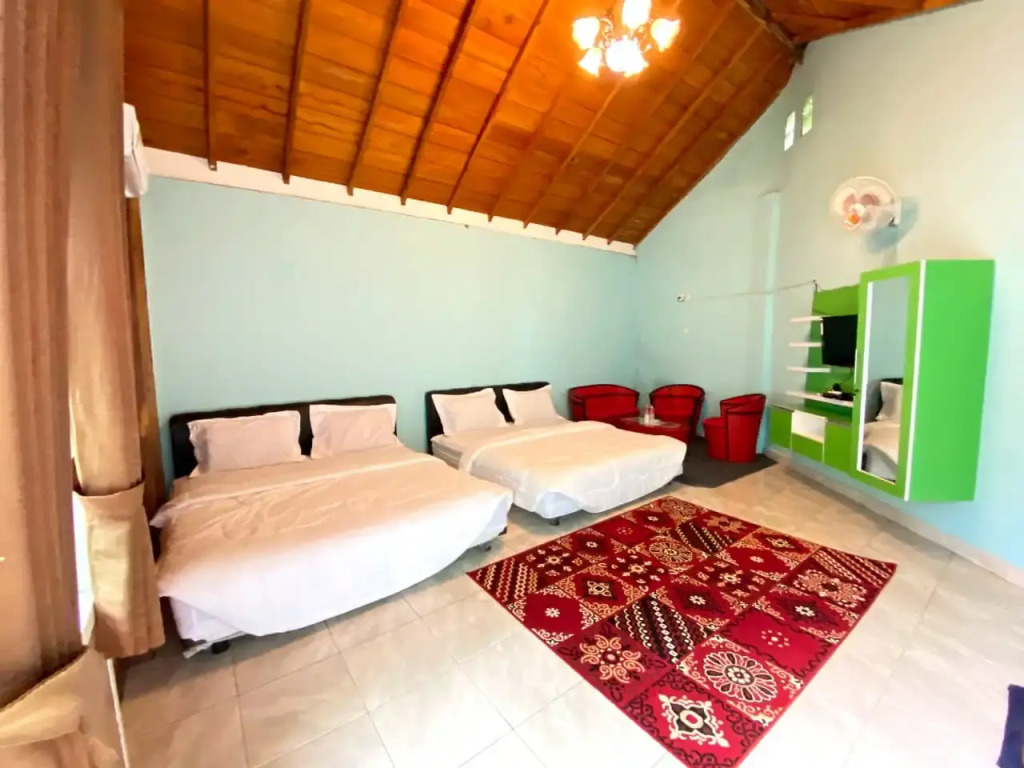 Waterpark & Villa Favour Pagar Alam RedPartner