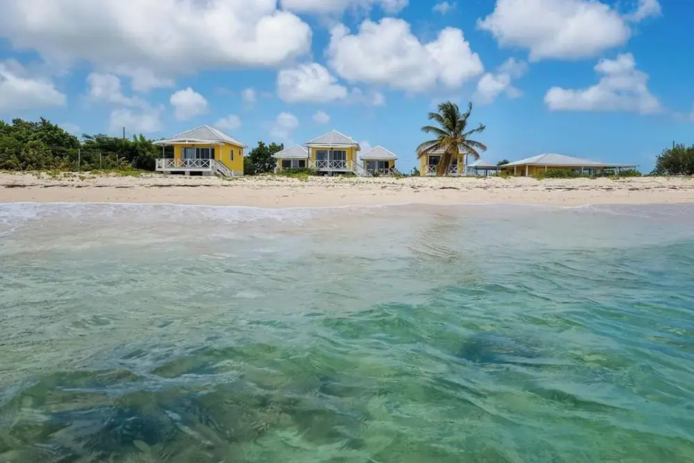 Comfortable 1-Bed Cottage in Codrington Barbuda