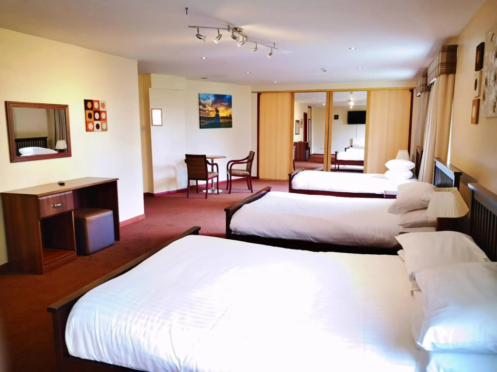 King Robert Hotel