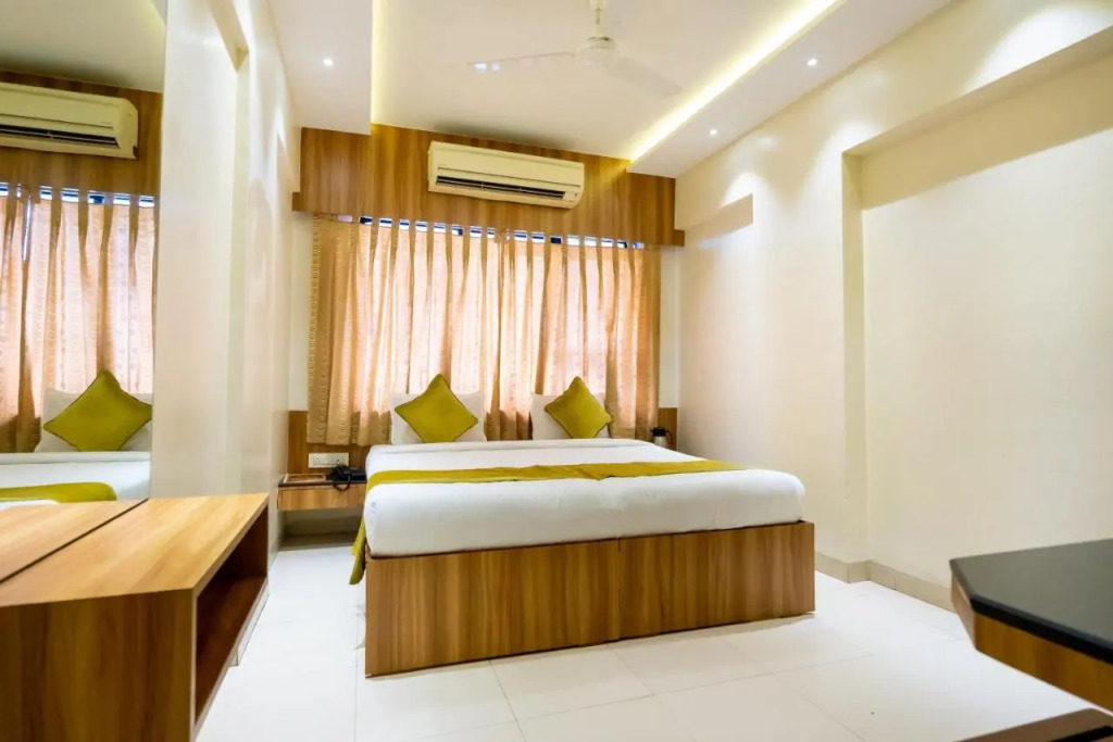 Hotel Mina International