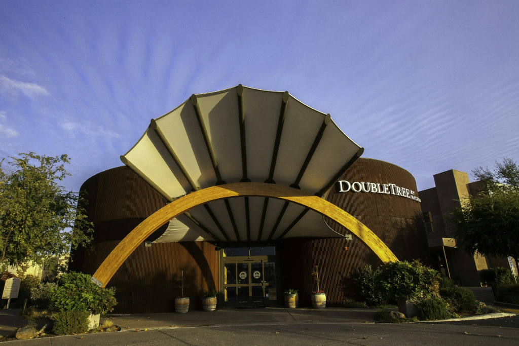 DoubleTree by Hilton Napa Valley - American Canyon