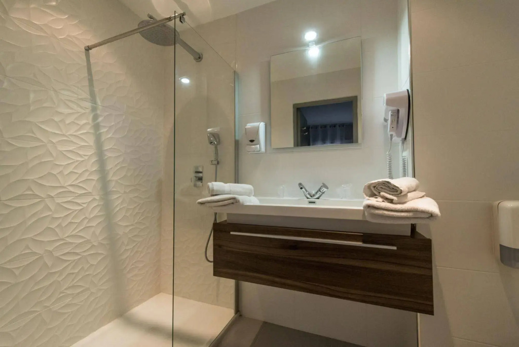 Holidays & Work HOTEL