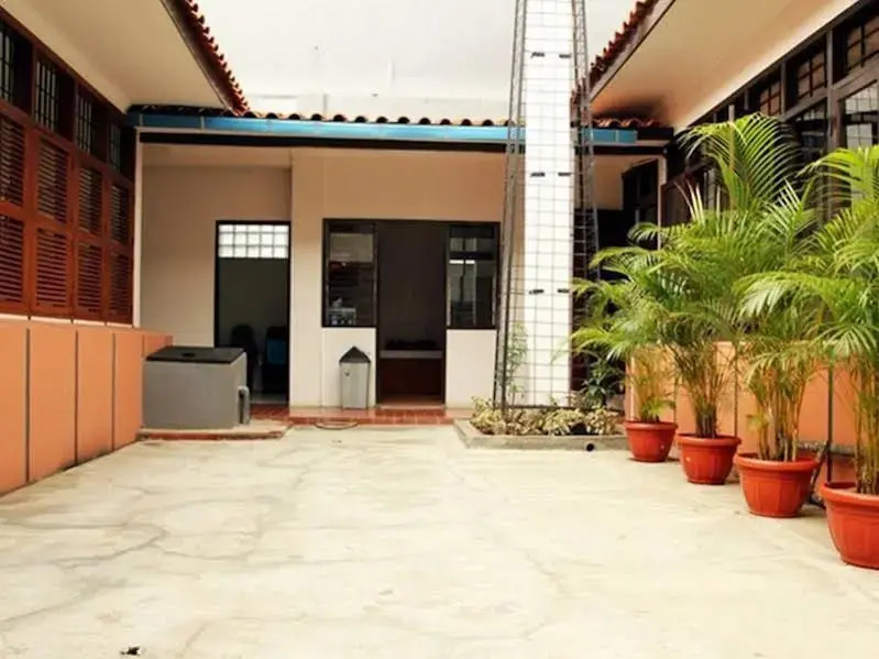 Rumah Resik Guest House