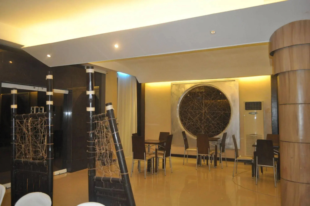 Basa Hotel