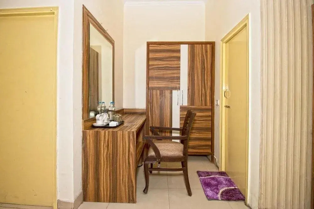 Hotel Revoli Amritsar