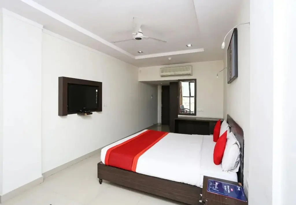 Hotel G7 By OYO Rooms