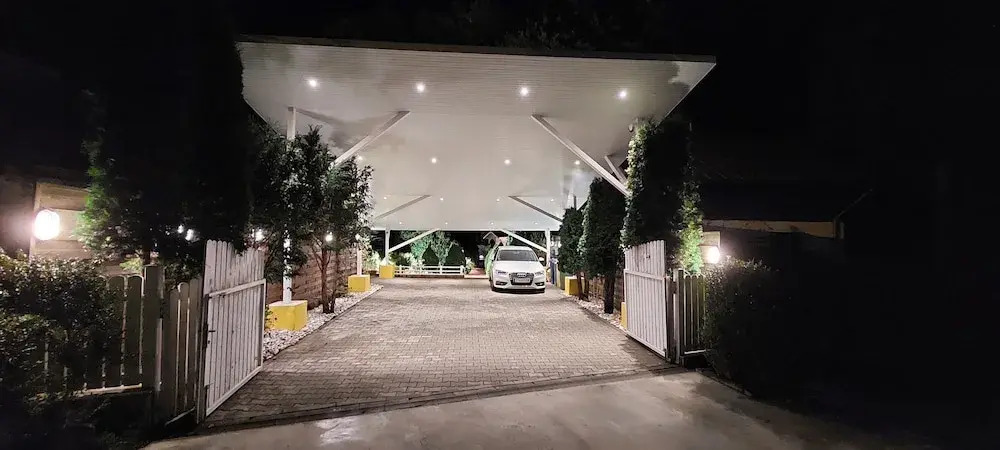 FOREST RETREAT Luxury Villas