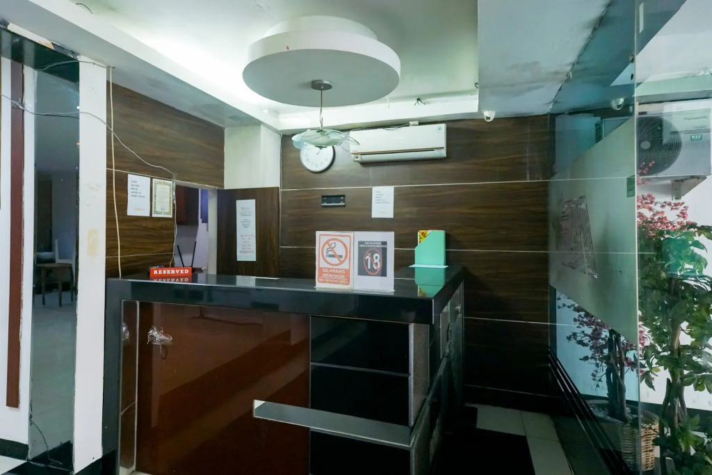 Urbanview Hotel Bes Mangga Besar by RedDoorz