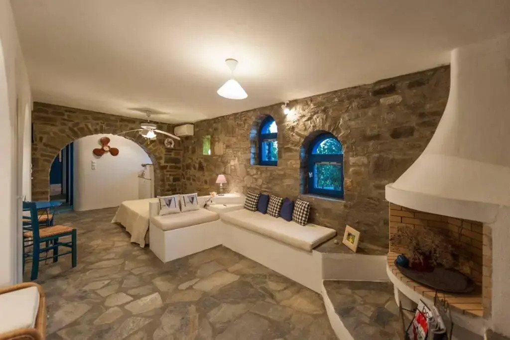 White Villas Paros