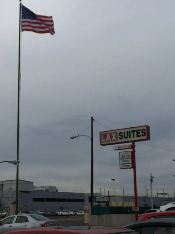LAX Suites