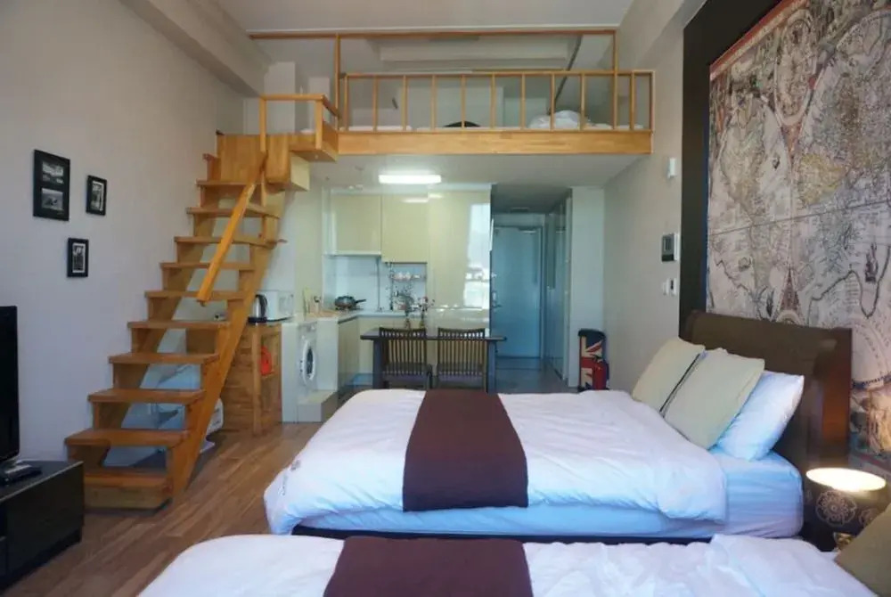 Luxury Loft and Free wifi egg