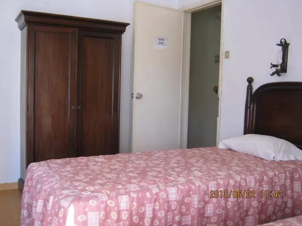 Residencial Miradoiro Guest House