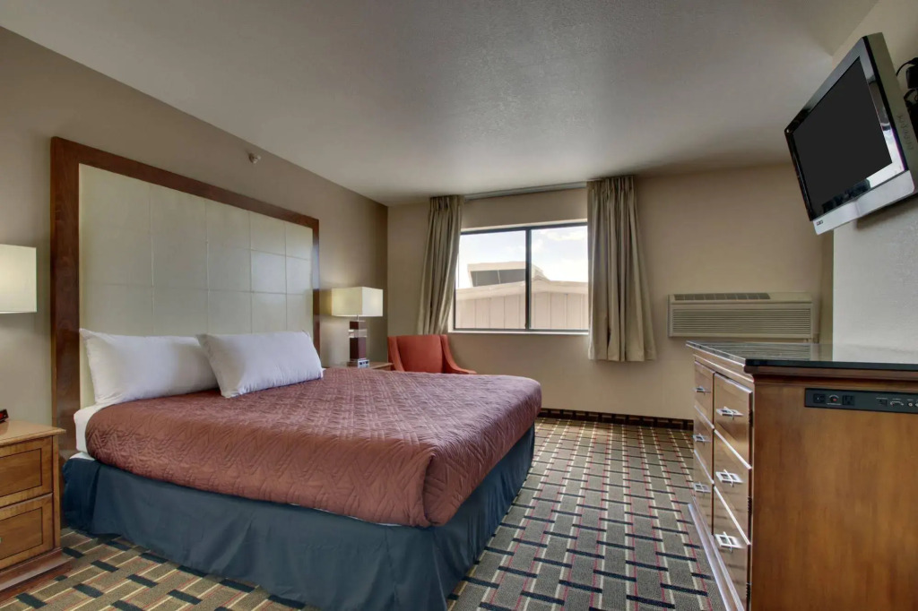 Heritage Grand Inn