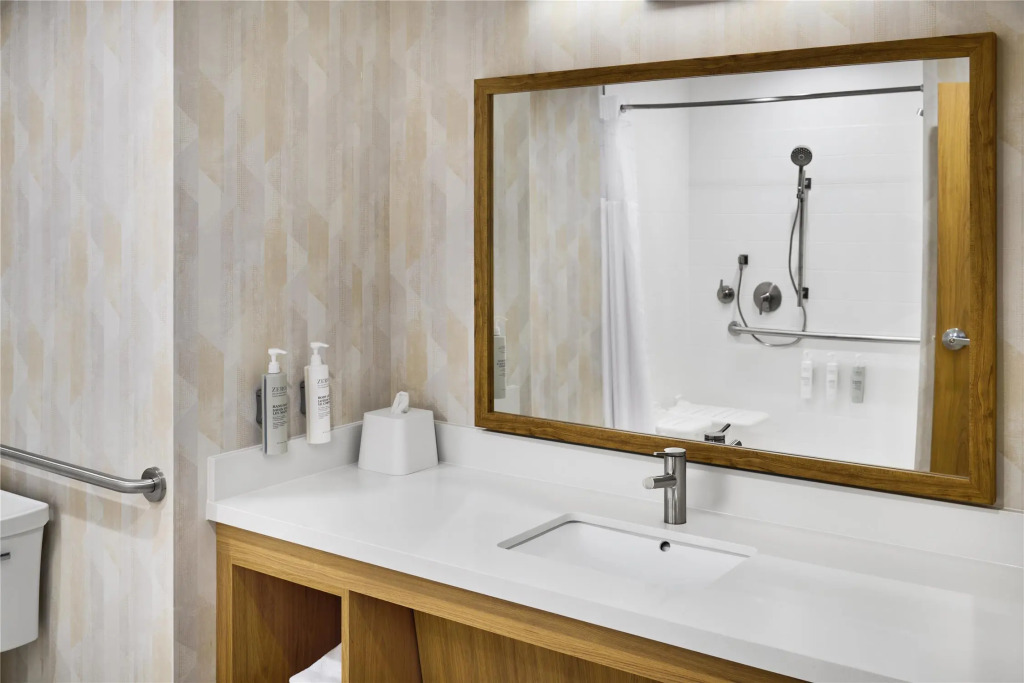 Hampton Inn by Hilton Midland West