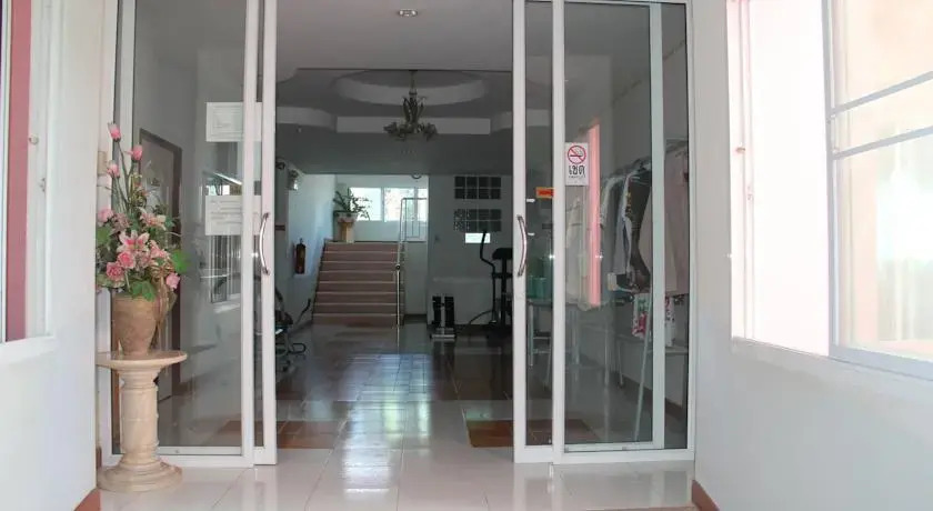 Vanarom Hotel