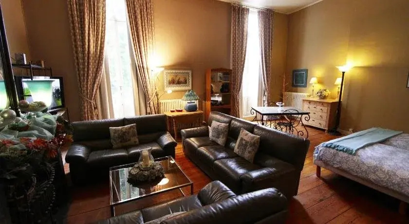 Home Fleuri Guesthouse